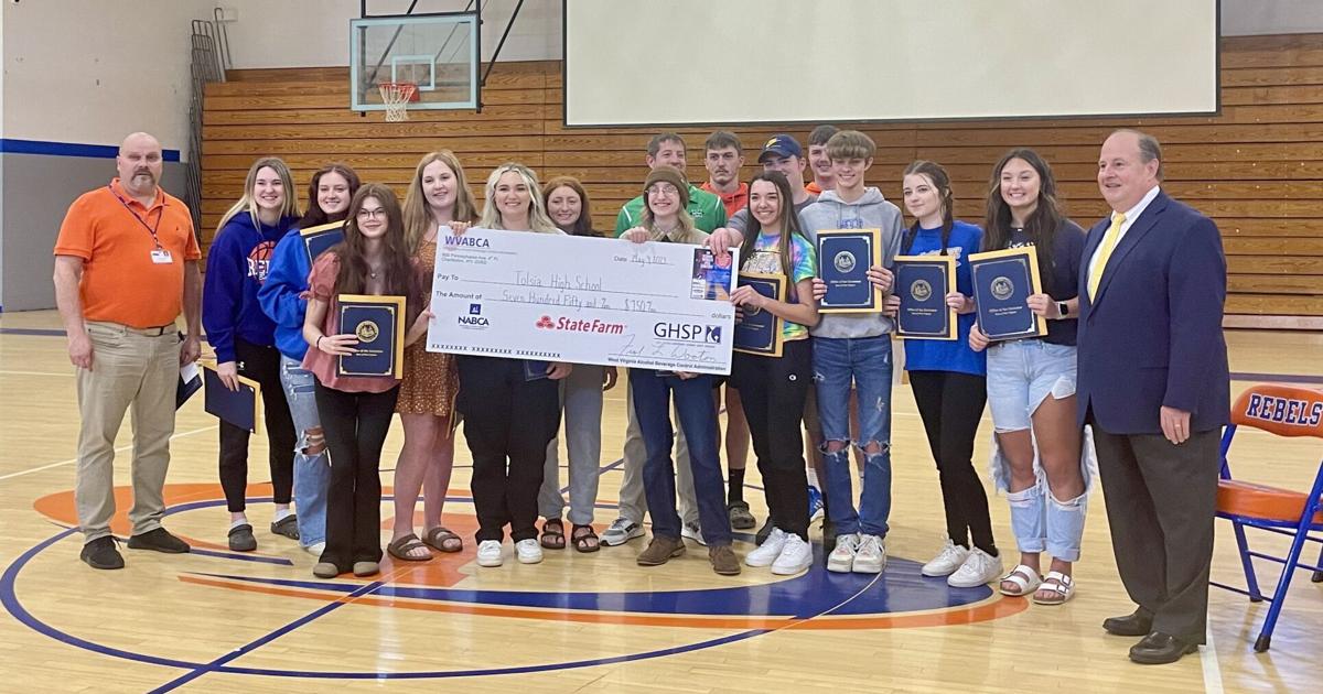 Tolsia receives PSA contest award News