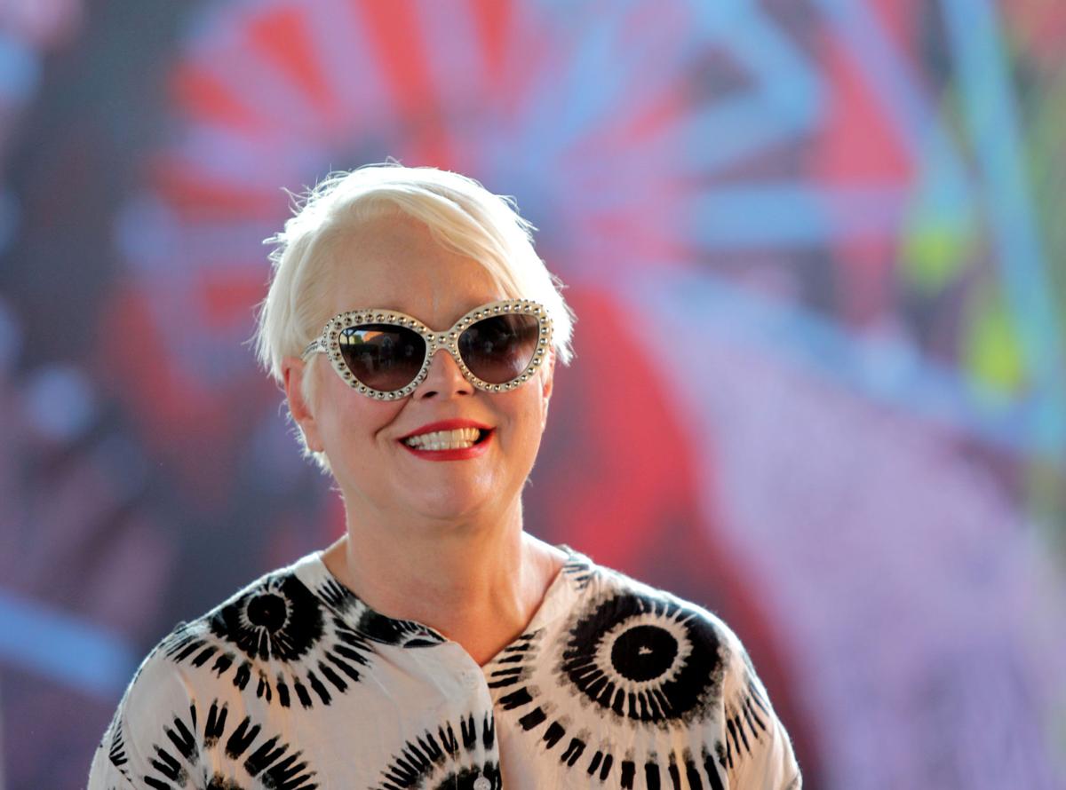 Photos Cindy Wilson of The B52