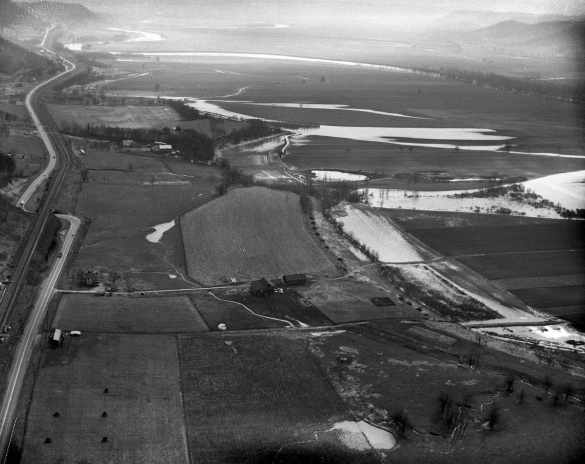 Gallery Do you remember? Nov. 14, 2011 Photos Historical herald