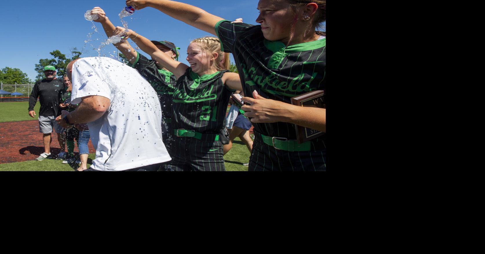 Prep softball: Winfield seniors complete state championship grand slam