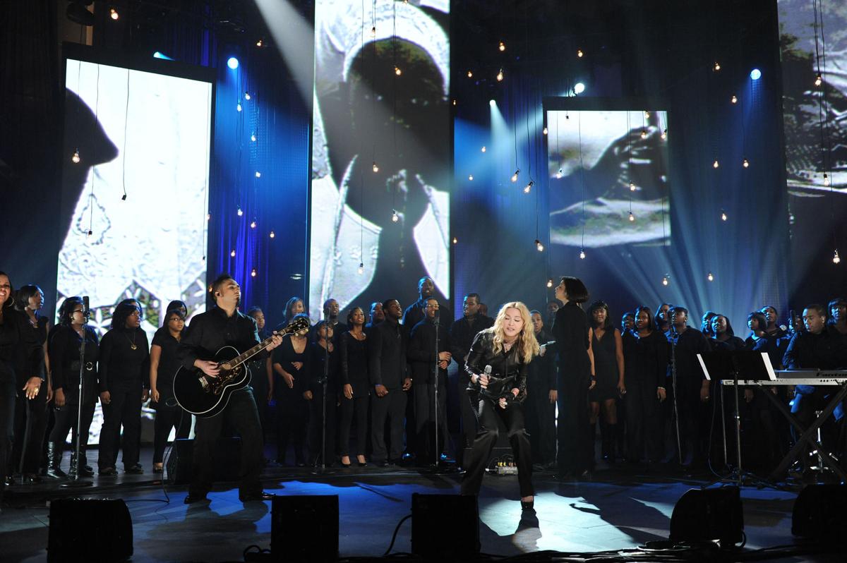 Gallery: "Hope for Haiti Now: A Global Benefit for Earthquake Relief