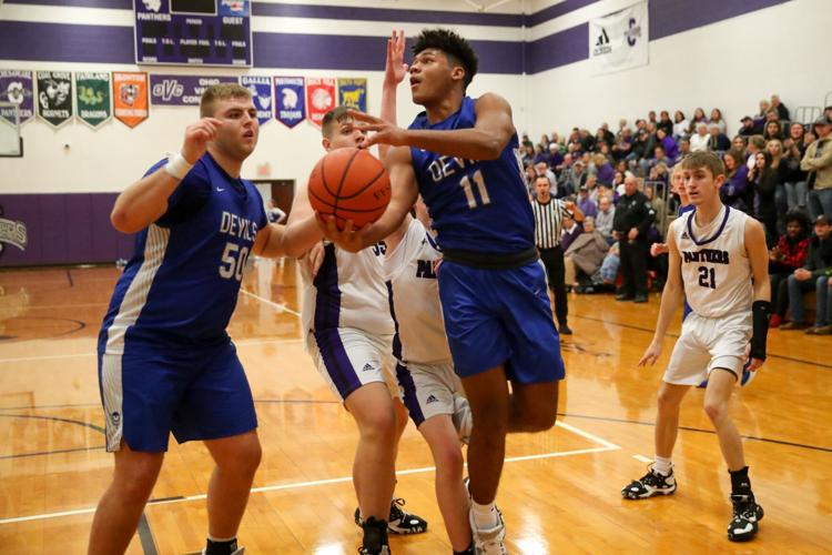 Photos Chesapeake vs. Gallia Academy, boys basketball Multimedia
