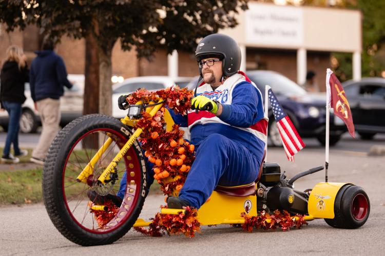 Vip Busy C-K Autumnfest parade kicks off region's busy season | News | herald ...