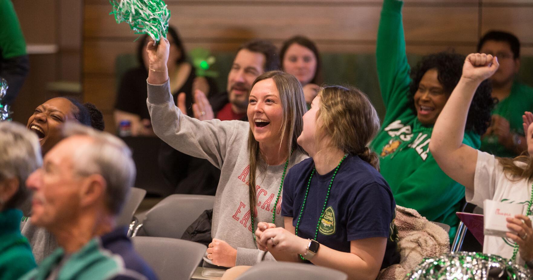 Tournament bound: Herd faithful gather in Huntington to watch women's championship game - Vimarsana News