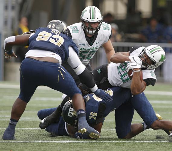 2018 1125 mu football22.jpg