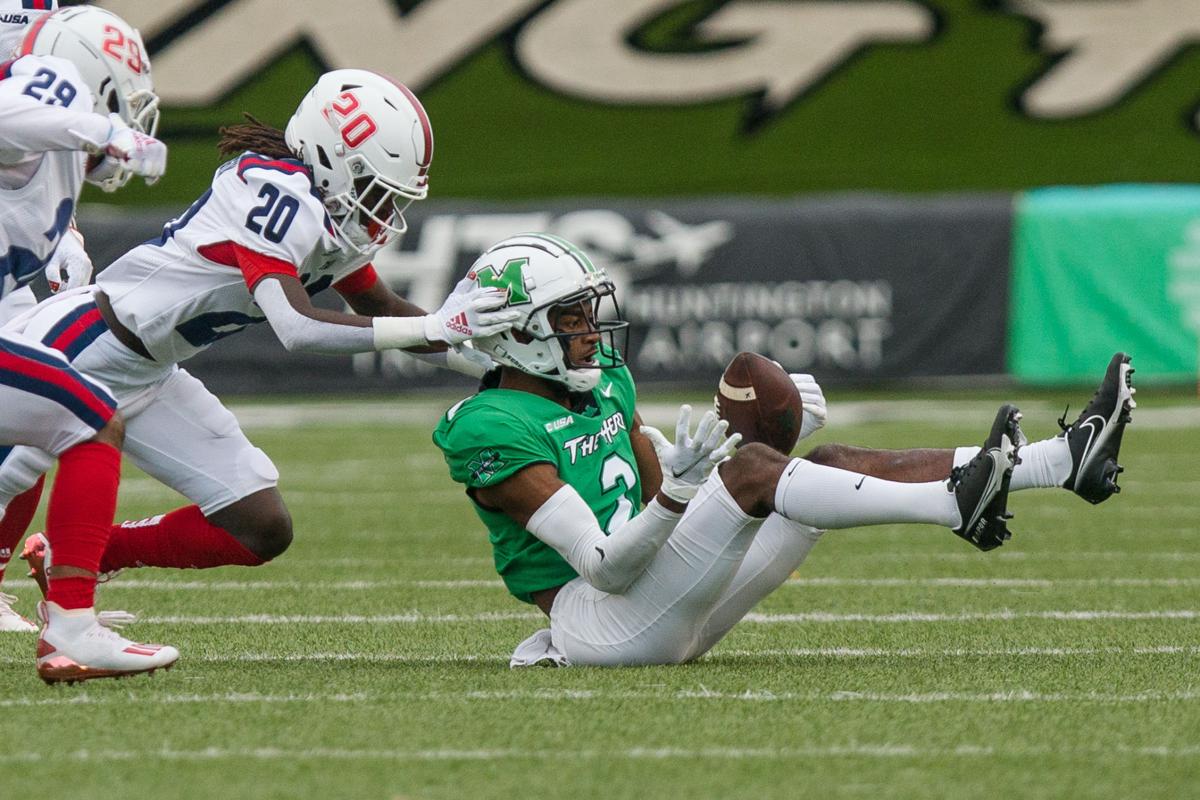 20201025 MUfootball 04.jpg