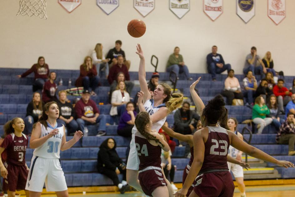 Photos High School Basketball Spring Valley Girls Team Faces Woodrow Wilson Photo Galleries Herald Dispatch Com