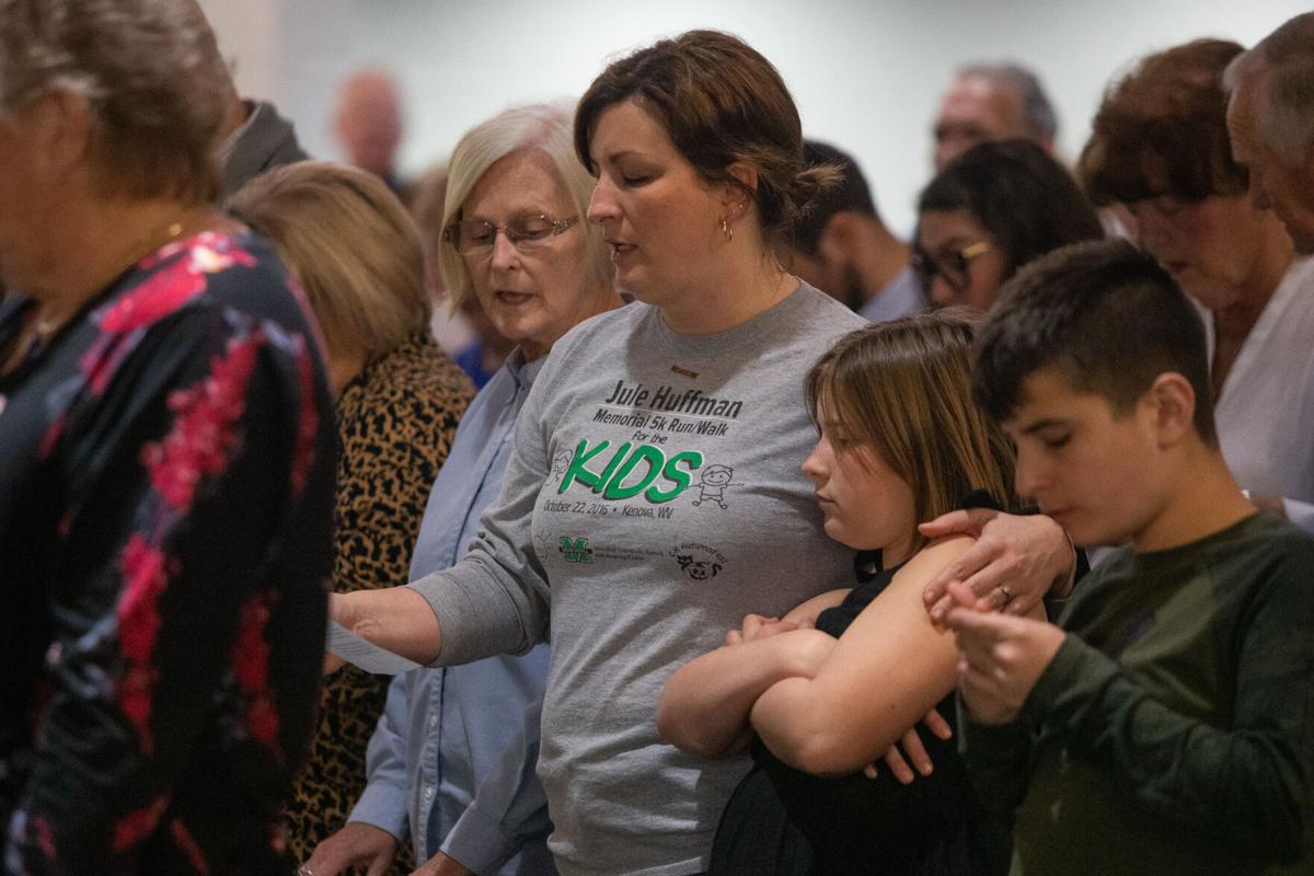 Photos Maundy Thursday at Kenova United Methodist Church Multimedia