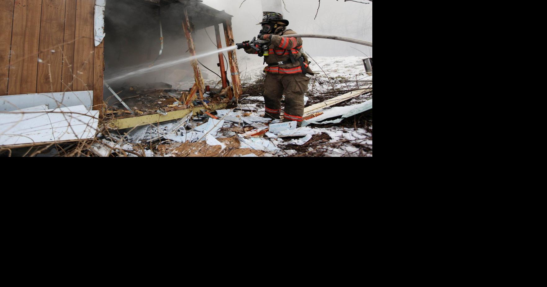 Abandoned trailer destroyed by fire | News | herald-dispatch.com