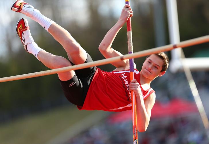 Gallery Carlos Akers/Doc Hale Memorial Invitational track and field