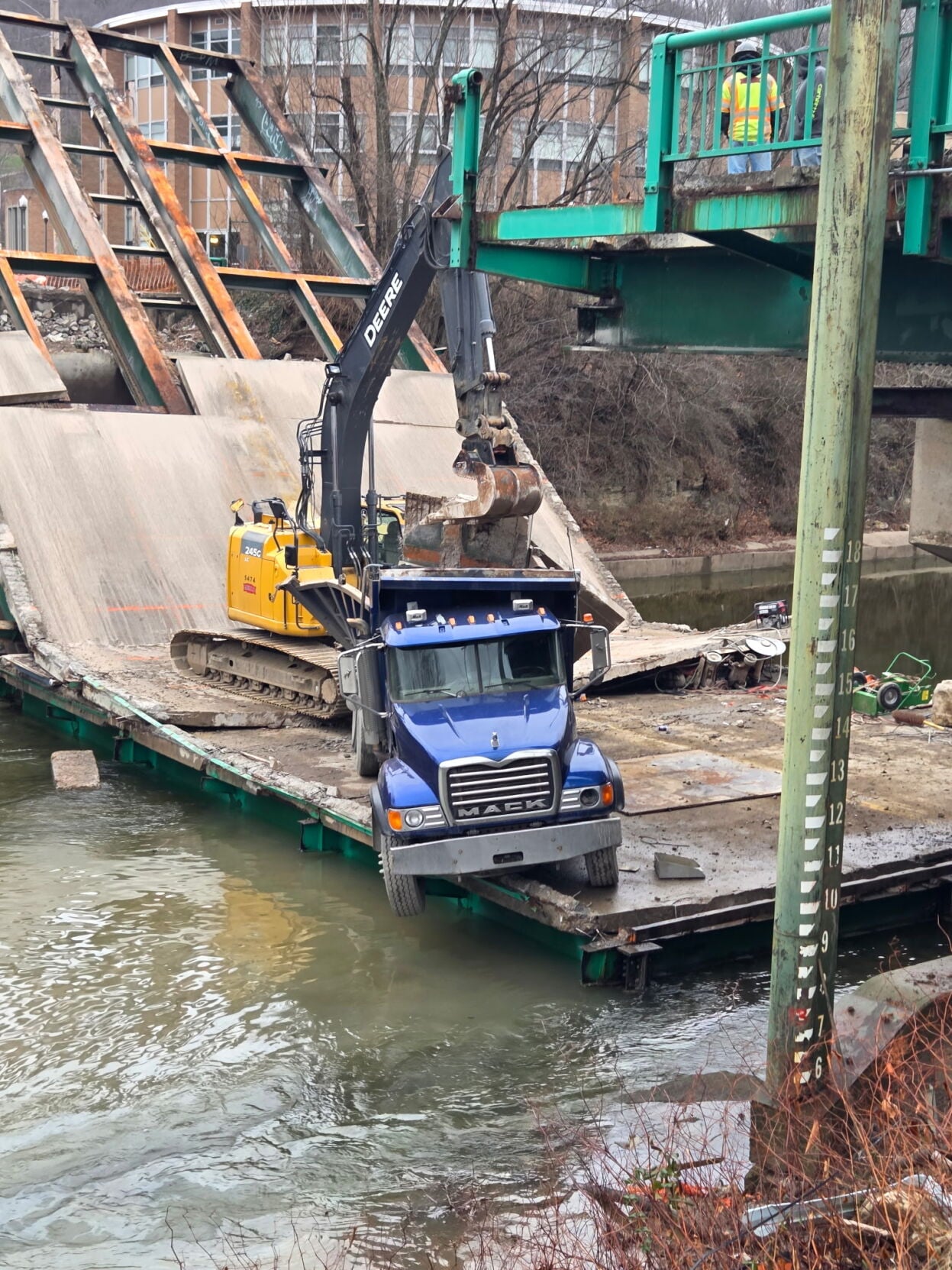 Wheeling Fall Portion of Wheeling bridge collapses ahead of scheduled demolition ...