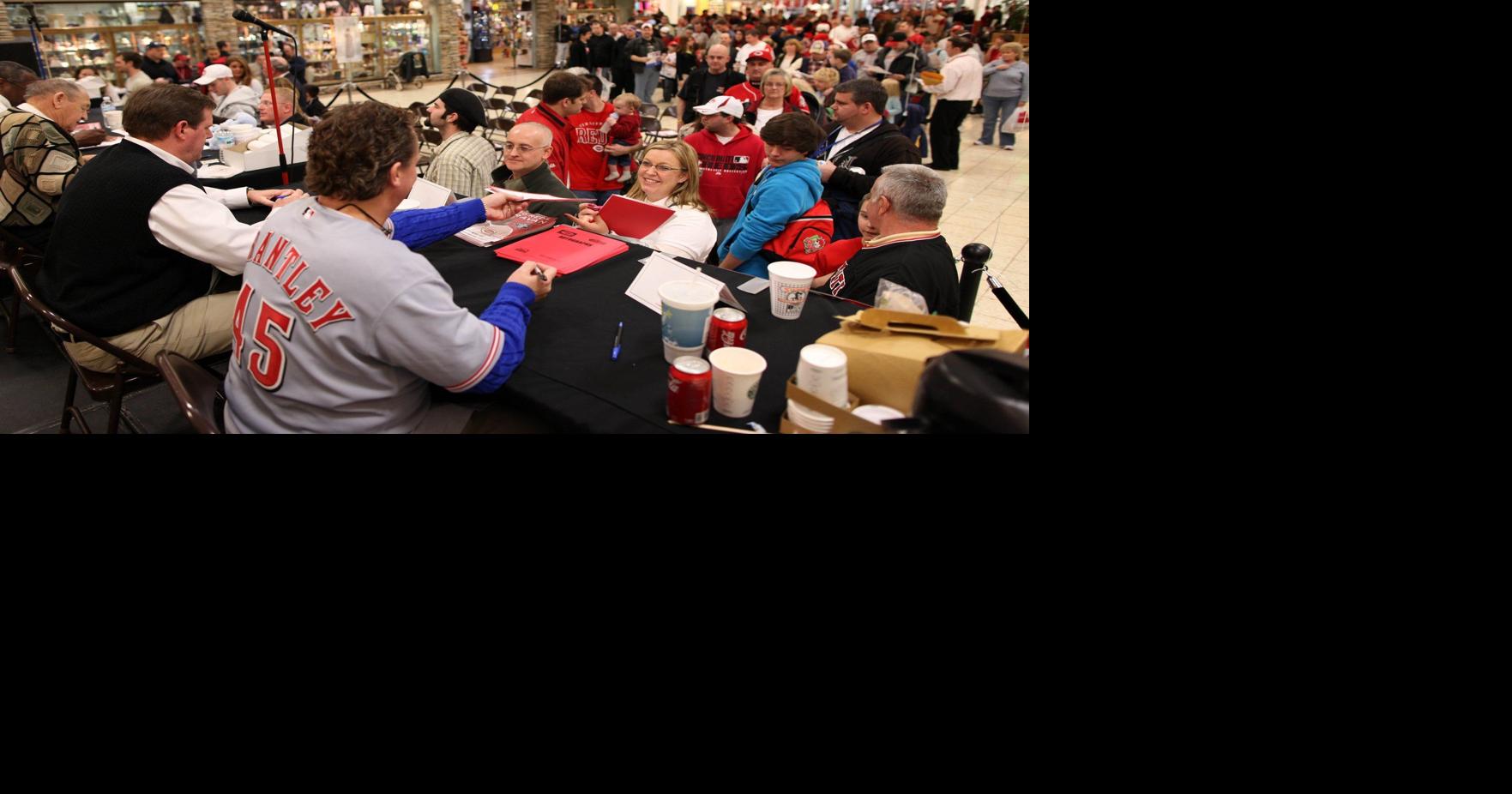 Gallery Cincinnati Reds Winter Caravan visits the Huntington Mall
