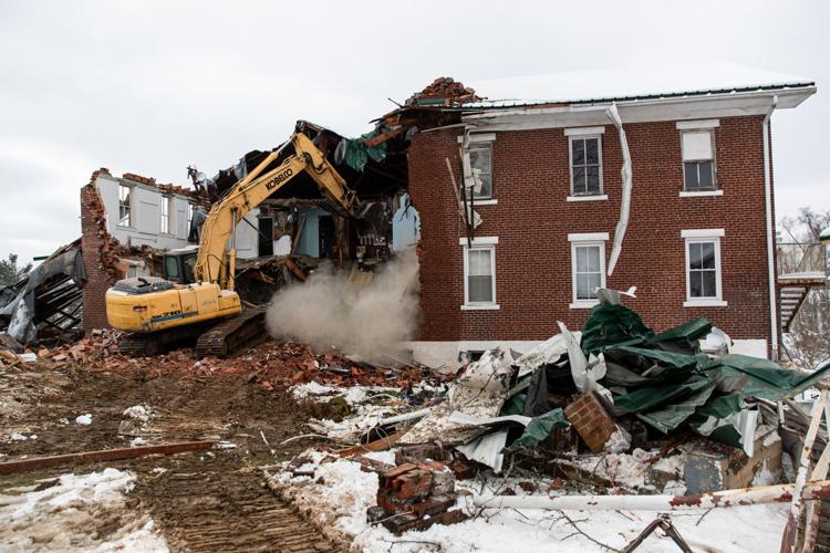 Demolition begins on sheriff’s Ona Field Office News