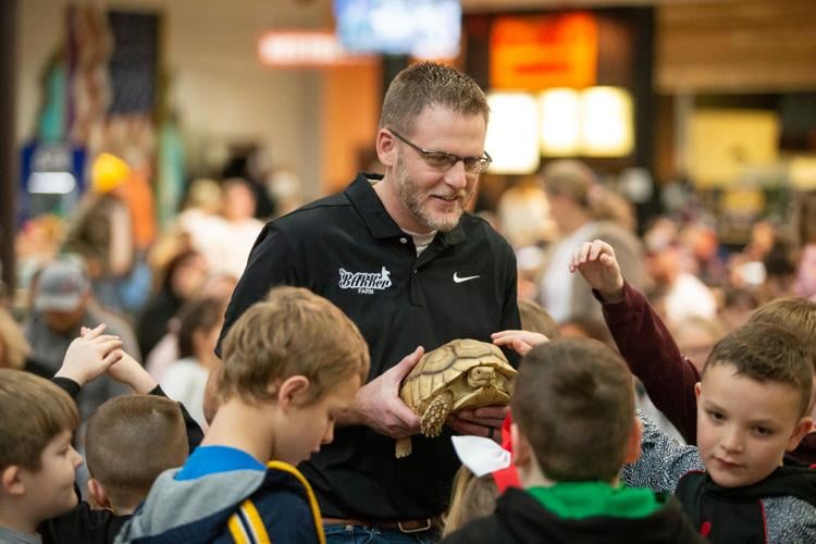 20230122_hd_animalshow