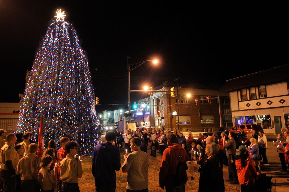Tree Lighting Ceremony Serves As A Memorial For Loved Ones News Tree Lighting Ceremony Serves As A Memorial For Loved Ones