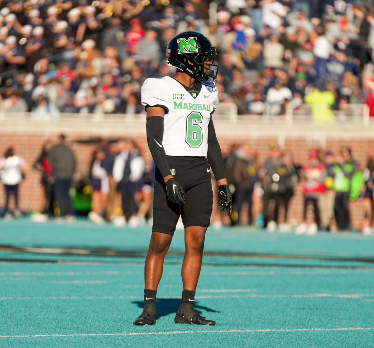 Eli Neal, Micah Abraham announce plans to return for 2023 Sports