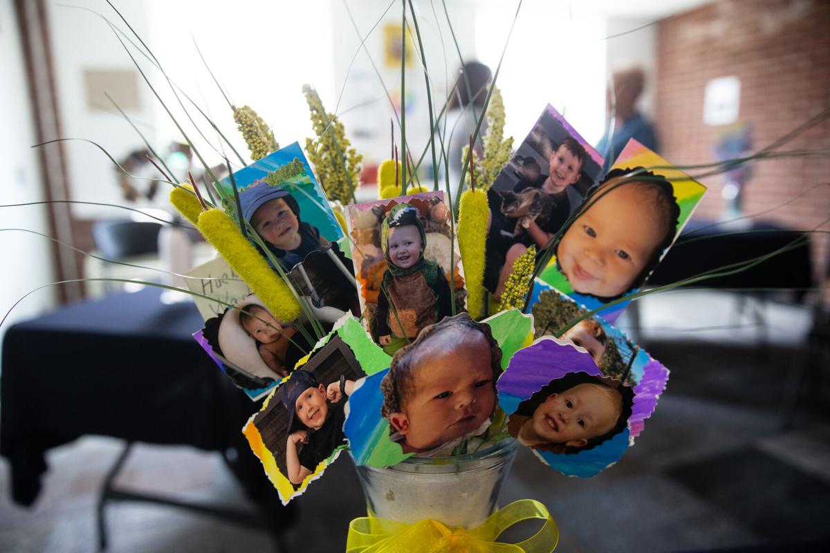 Photos Ceredo Wellness Center "life bouquet" art event Multimedia