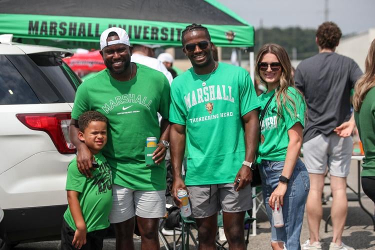 20220904 mu tailgate 01.jpg