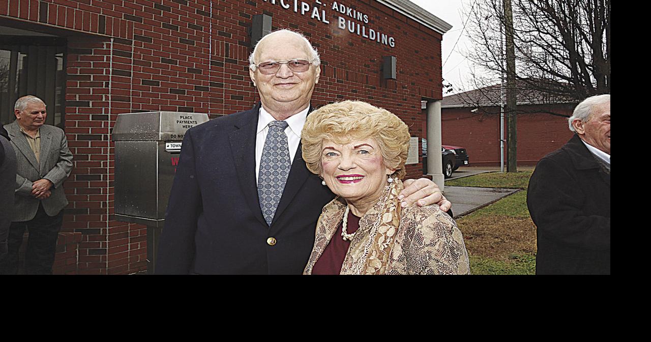 Ceredo Town Hall renamed for mayor, longtime public servant Features