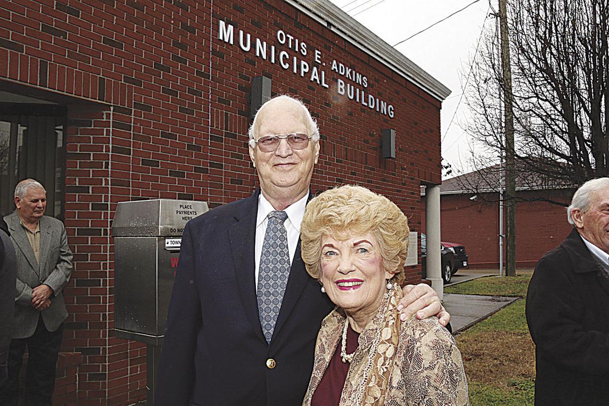 Ceredo Town Hall renamed for mayor, longtime public servant Features/Entertainment herald