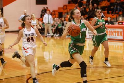 Tri State Hoops Throwdown Features Strong Field Sports Herald