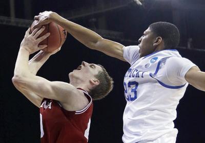 Kentucky Beats Indiana 102 90 Sports Herald Dispatch Com