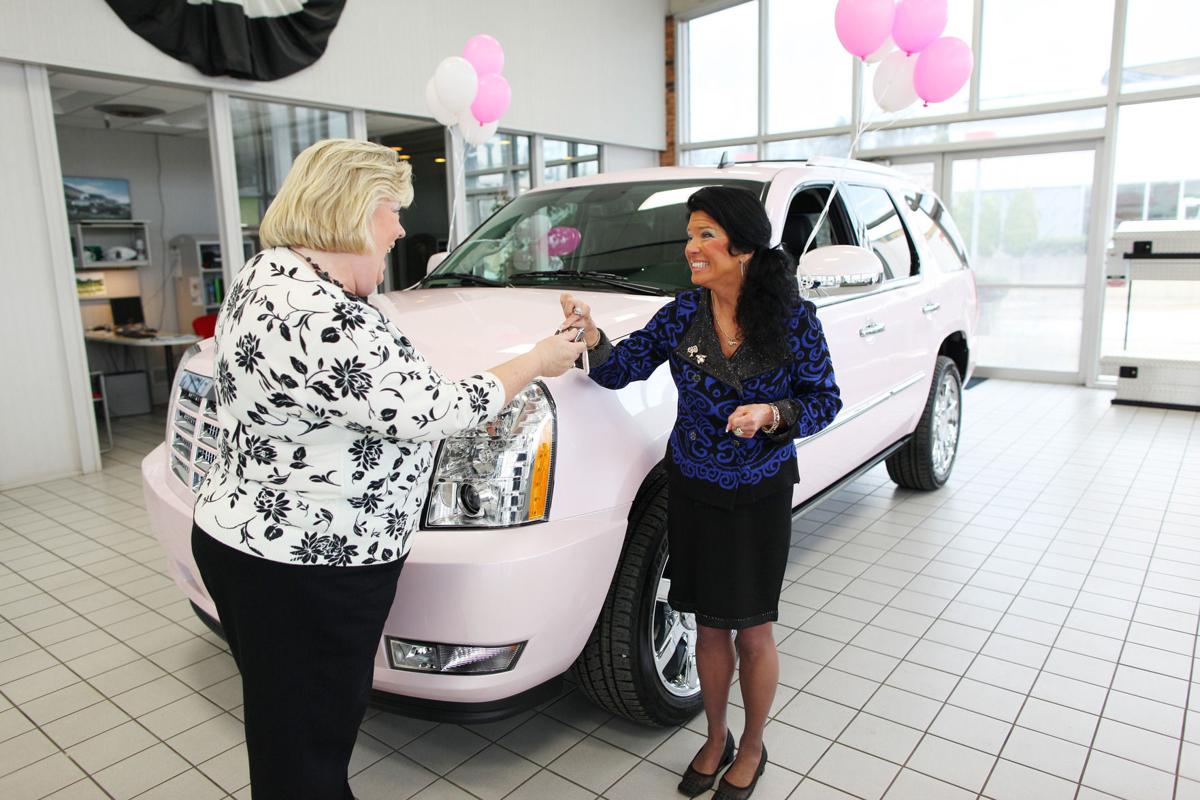 Pink Cadillac Escalade Mary Kay - Jonesgruel