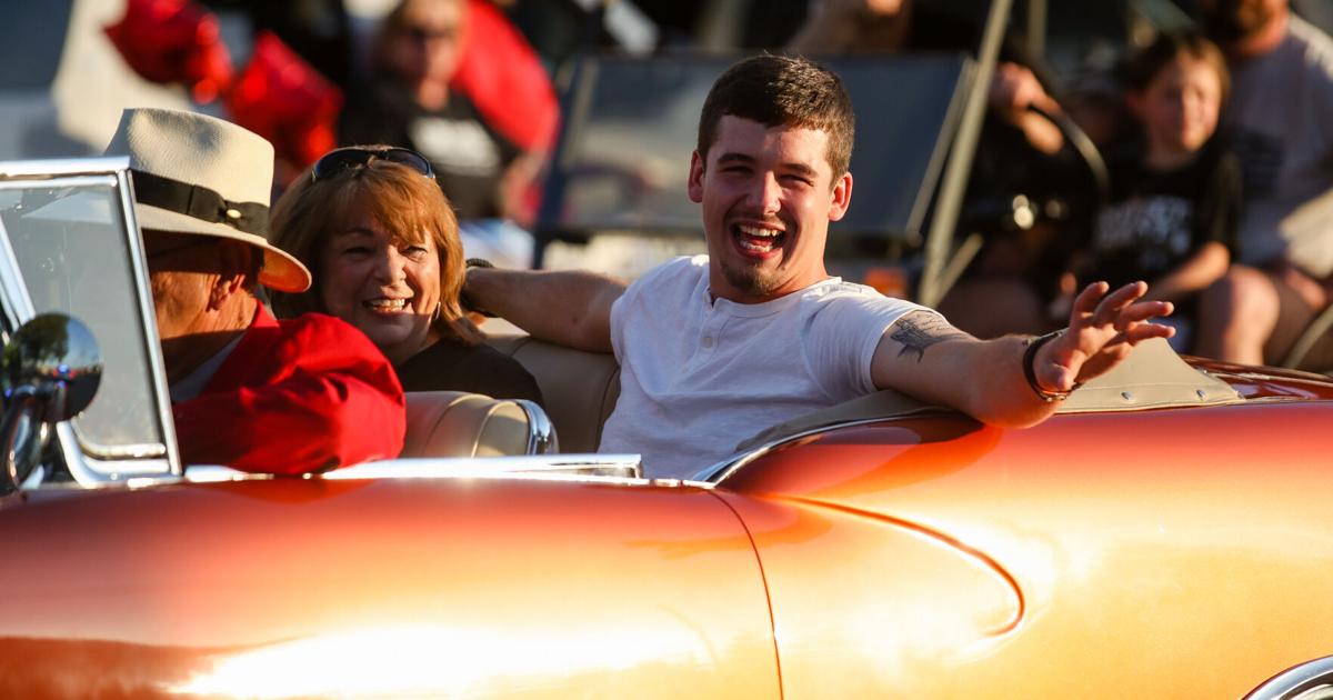 Noah Thompson singt für die Chance beim „American Idol“-Titel – Huntington Herald Dispatch Noah Thompson singt für die Chance beim „American Idol“-Titel – Huntington Herald Dispatch