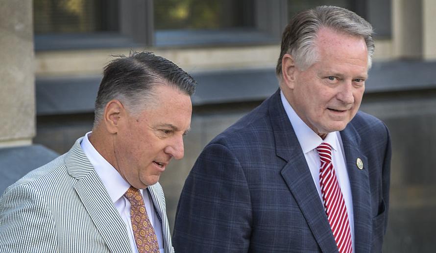Huntington mayor testifies city is in recovery from opioid crisis, but needs money to help heal - Vimarsana News
