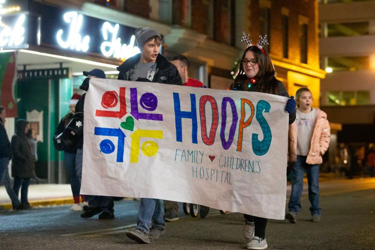 Photos 2022 Huntington Christmas Parade of Lights Multimedia