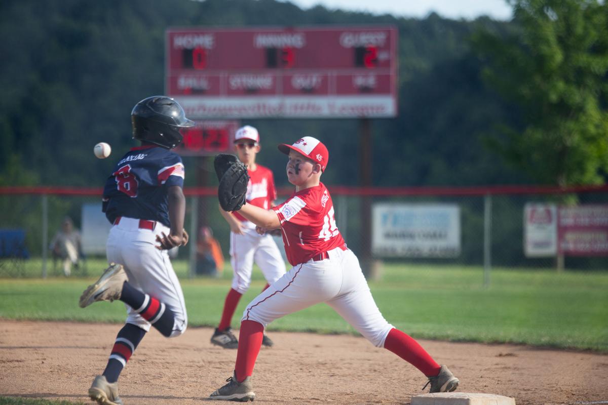 2019 0626 little league5.jpg