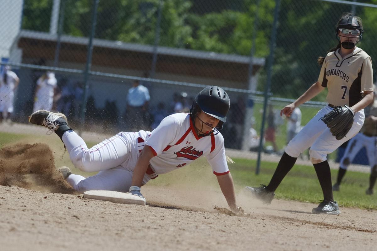 UnFOURgettable! Hurricane wins 4th straight AAA championship High