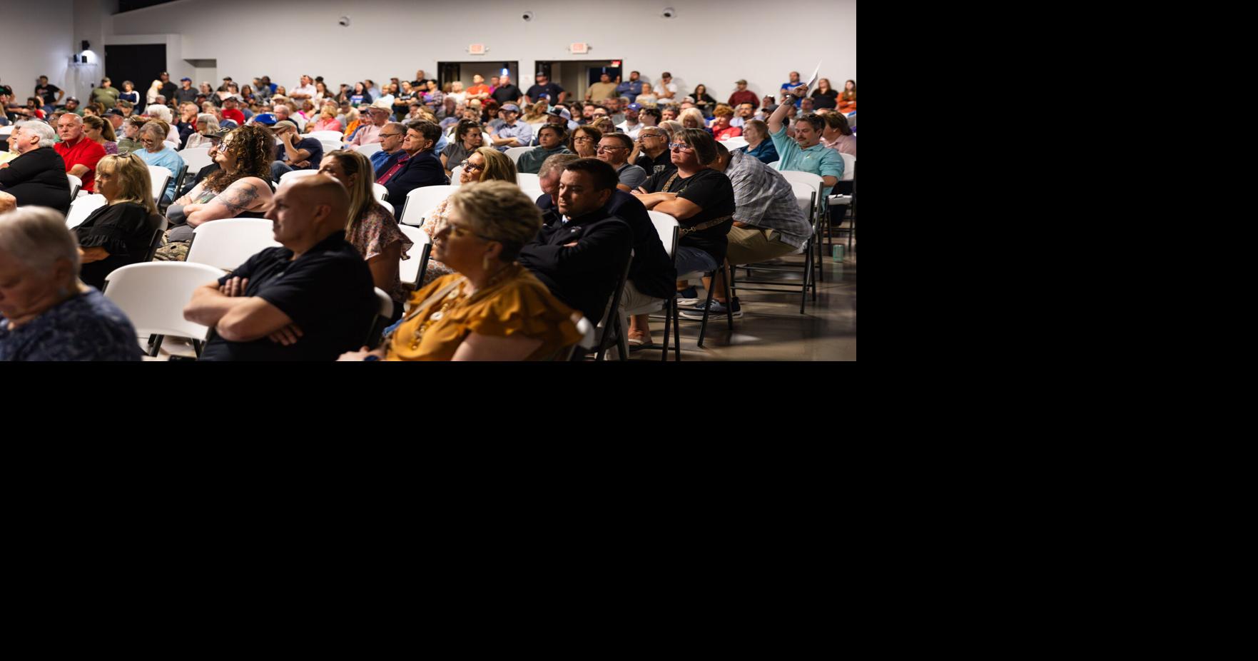Photos: Data center proposal draws crowd to Boyd County town hall