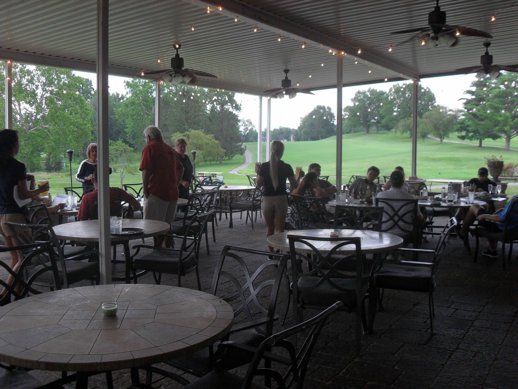 Sleepy Hollow Golf Clubs 1955 Restaurant and Bar gets revamped Dining Guide herald-dispatch