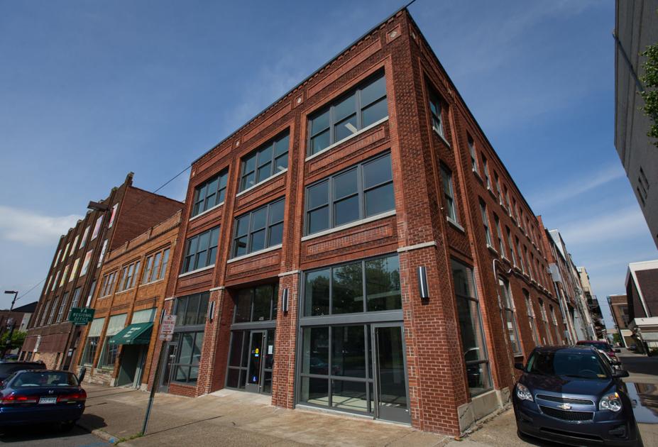Shop Stay Play In Huntington Discover Communities Herald