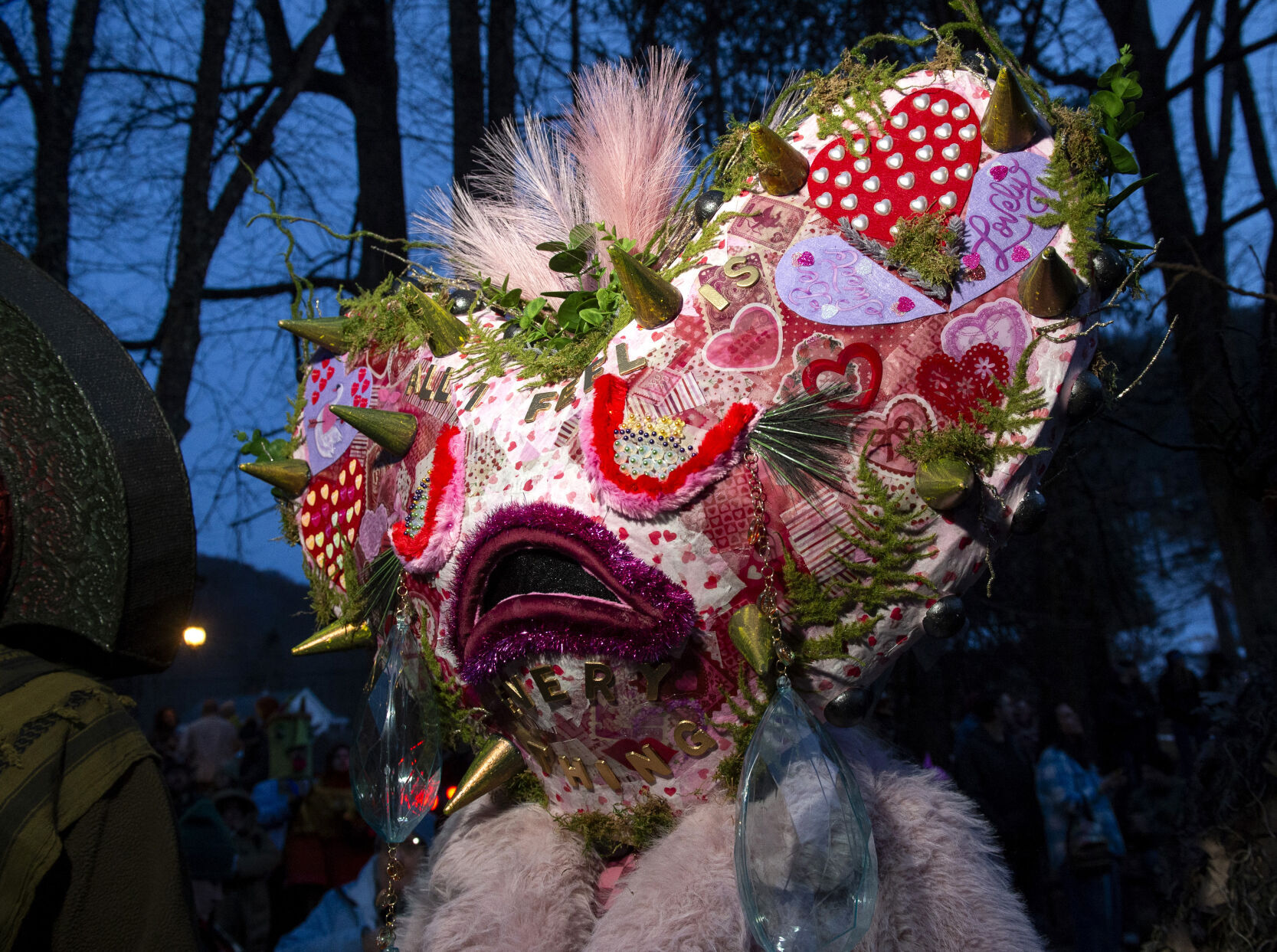 邦楽 tales MASCHERA Photos: Thousands of mask wearers attend the 59th Fasnacht in
