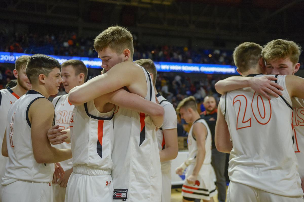 Chapmanville Beats Fairmont Senior Repeats As Class Aa State Champs High School Sports Herald Dispatch Com