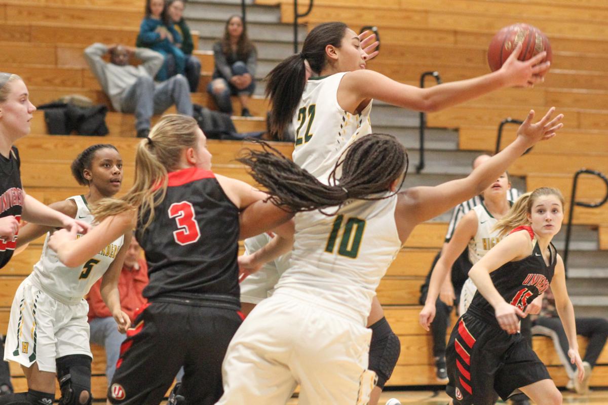 Photos Huntington High Faces University High In Girls Basketball