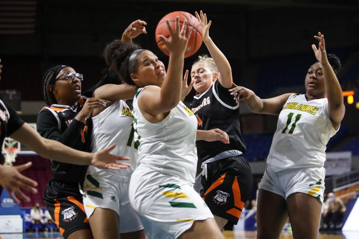20210430 hhs girls 12.jpg