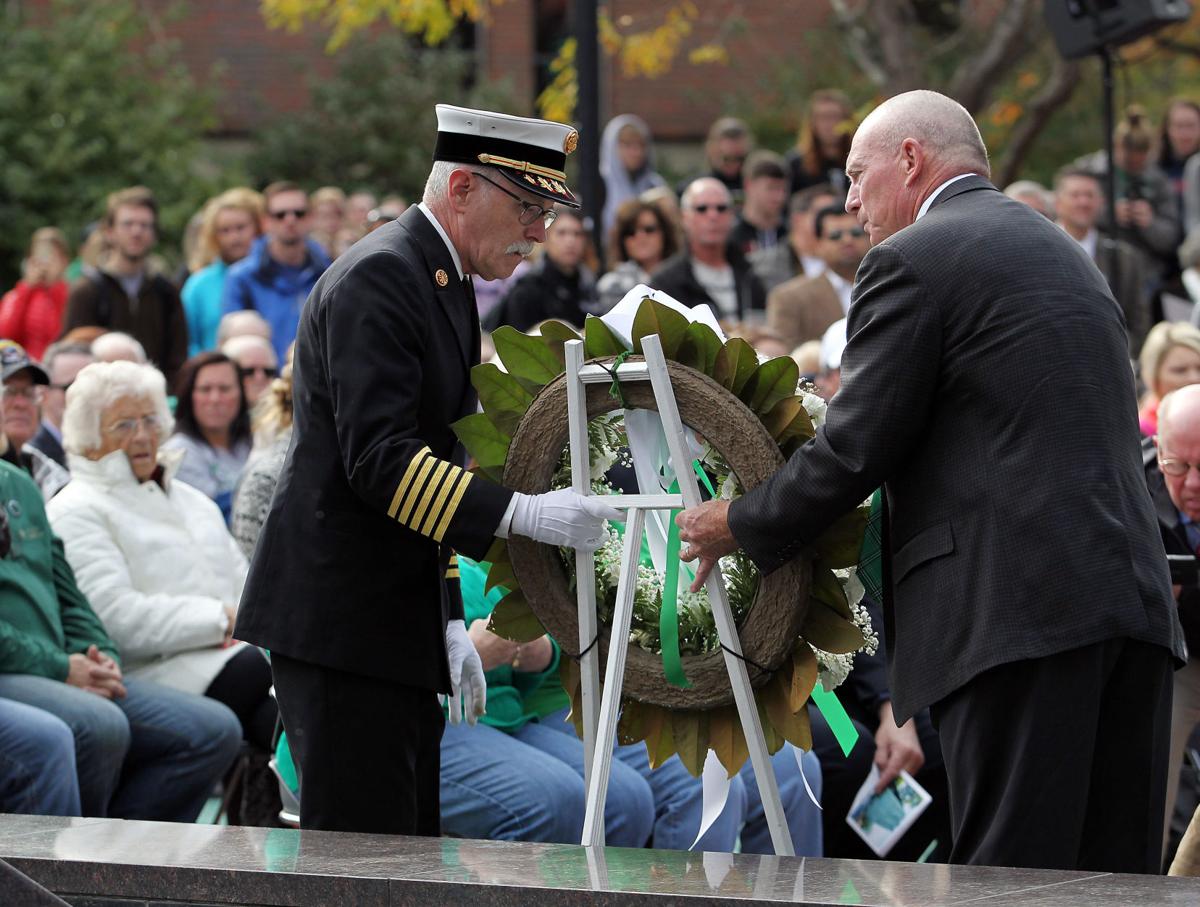 2016 1115 MemorialCeremony 28