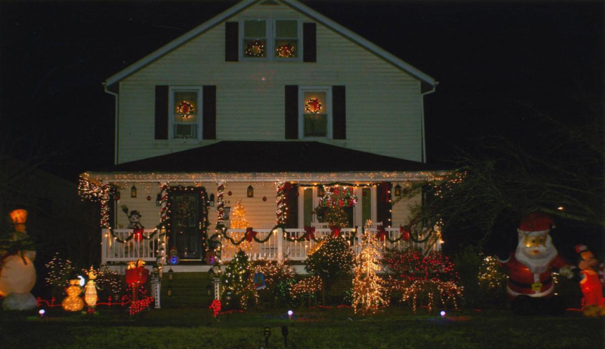 Photos: Entries in our Light It Up! Christmas Lights Photo Contest | Photo Galleries | herald ...