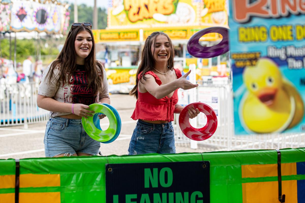 Photos Ashland Summer Motion carnival Multimedia