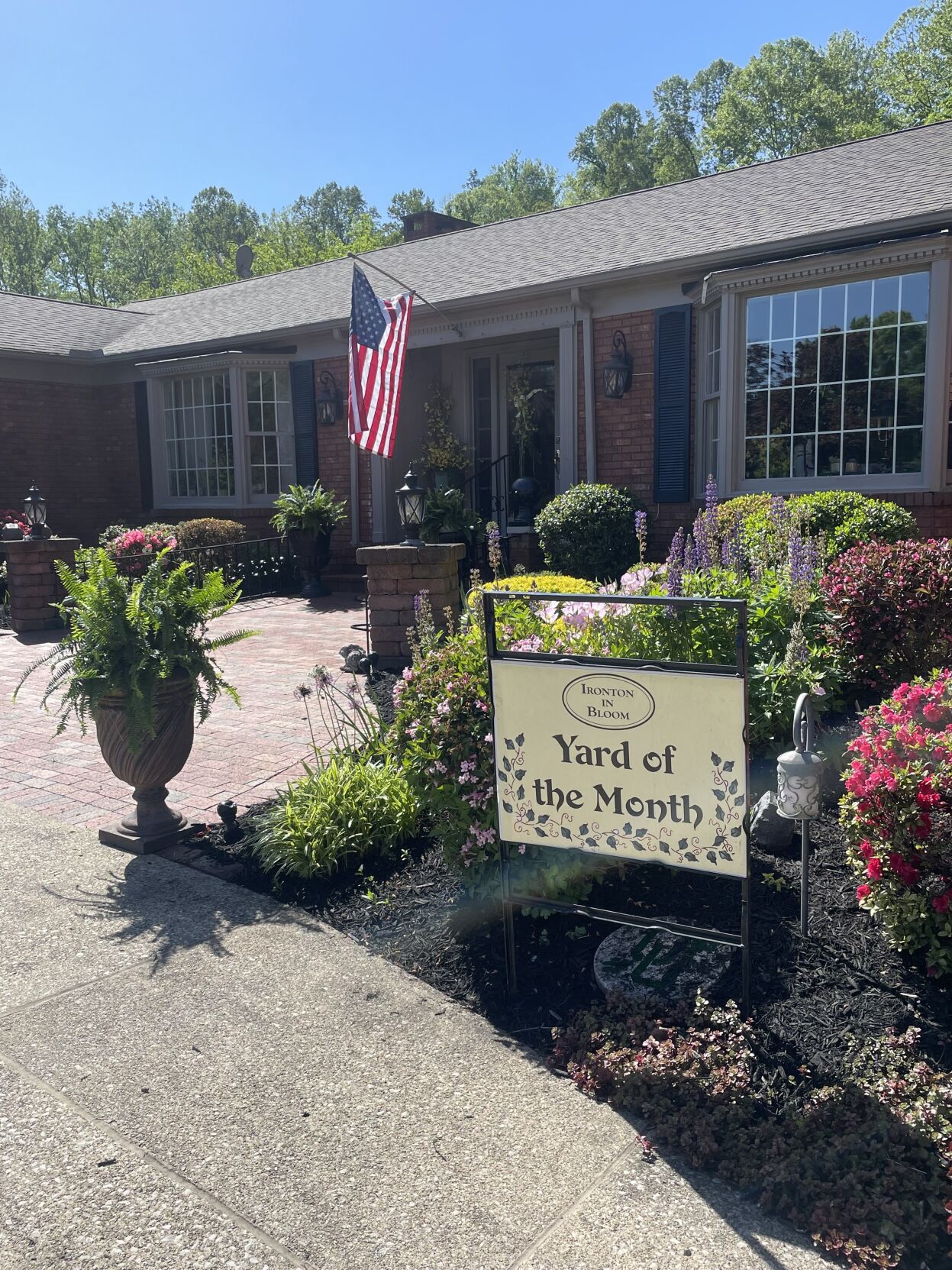 Yard of the Month