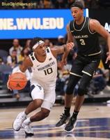 ƵU underwhelms as Huggins wins 901st game