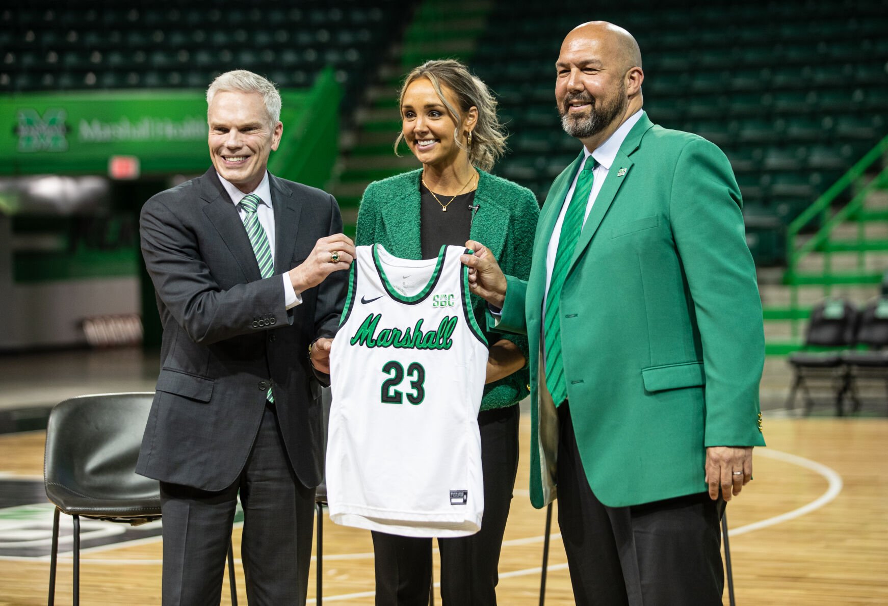 Marshall Women's Basketball Coach: Leading the Herd to Victory