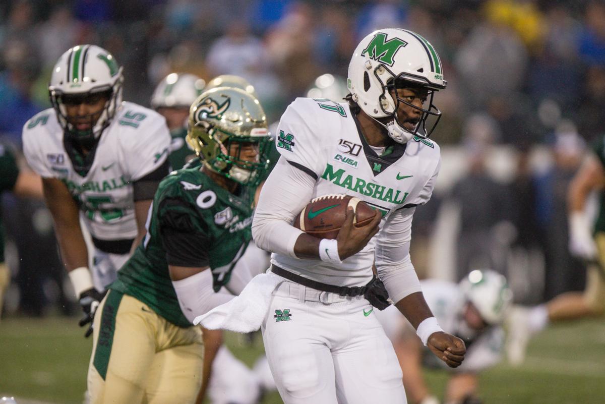 2019 1124 mu football 02.jpg