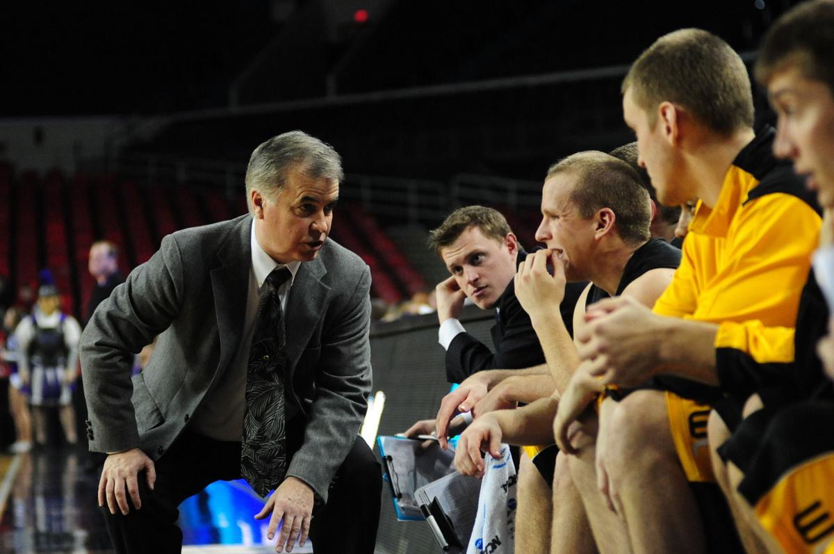West Liberty Coach Wins Wv College Coach Of The Year High School