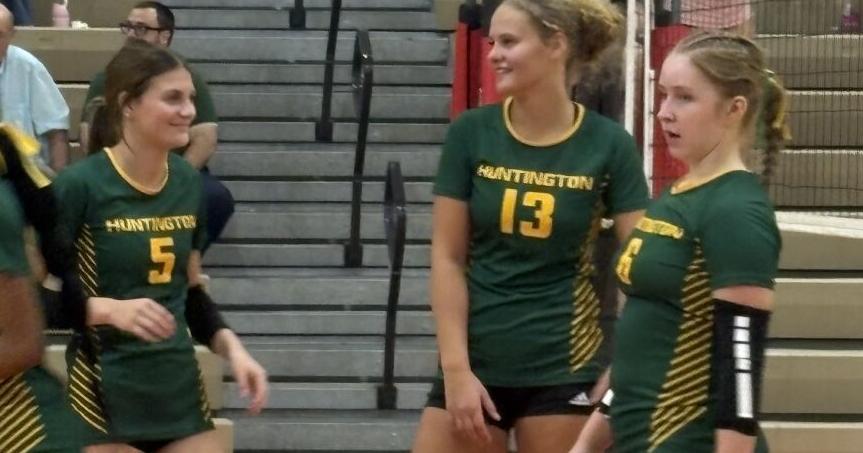 Prep volleyball: Highlanders sweep Pioneers in three close sets