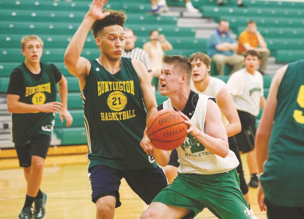 Highlanders Adjusting To New Coach Ty Holmes This Summer