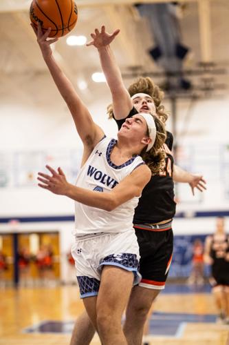 Spring Valley boys win season opener over Raceland, 69-45 | High School Sports Spring Valley boys win season opener over Raceland, 69-45 | High School Sports